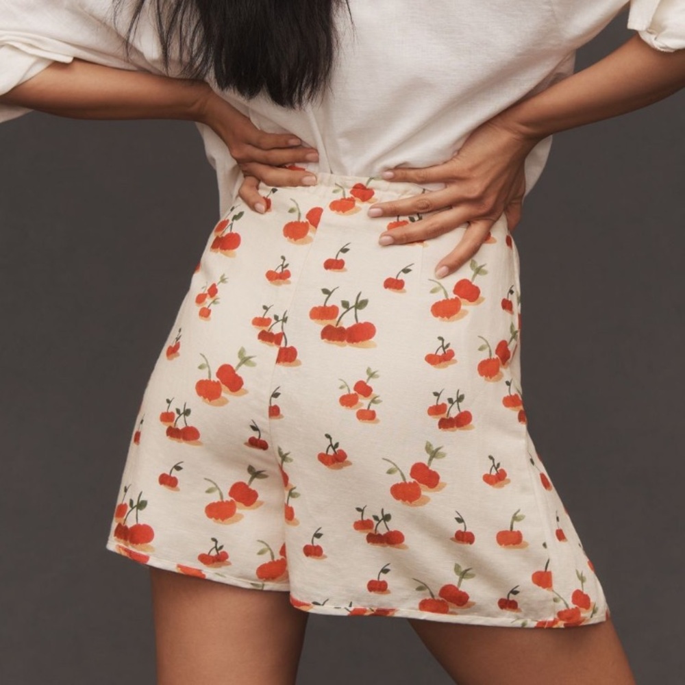 Farm Rio NWT XL Cherry Print Skort with Bow Details - Picture 3 of 3